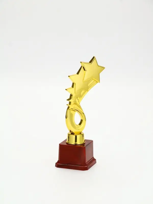 Наградная фигура Наградная фигура "4 звезды" на красной подставке КОРОБКА