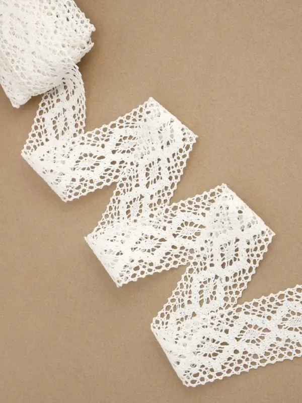 Кружево вязаное, 50 мм, 10&plusmn;1 м, белое