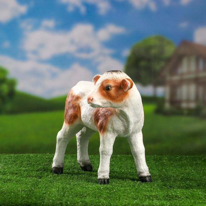 Садовая фигура из полистоуна «Телёнок», 27 см Садовая фигура из полистоуна «Телёнок», 27 см