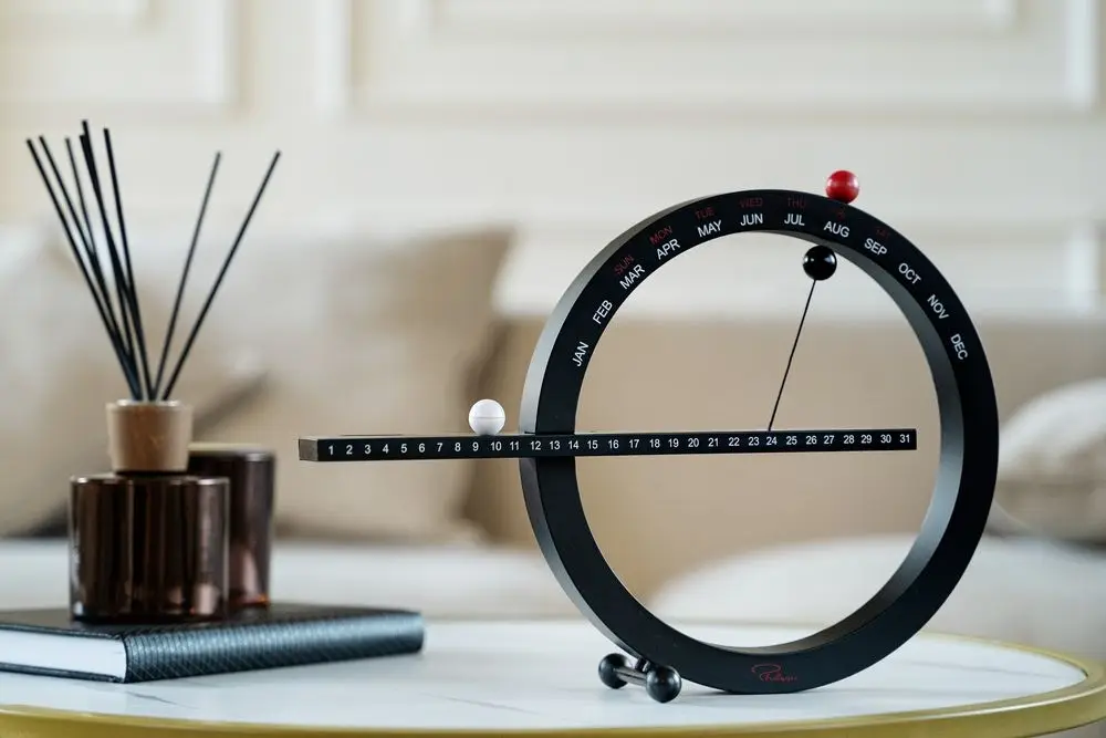 Вечный календарь «365» Вечный календарь «365»