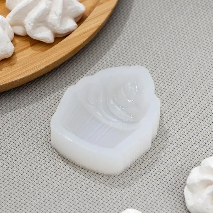 Силиконовая форма «Пирожное», 7×5,2 см, толщина 18 мм, прозрачная Силиконовая форма «Пирожное», 7×5,2 см, толщина 18 мм, прозрачная