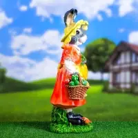 Садовая фигура из полистоуна &laquo;Зайчиха с корзинкой&raquo;, 50&times;19&times;22 см