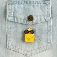 Значок деревянный &laquo;Мутки куртки&raquo;, серия мемы , 2,5 х 3,2 см