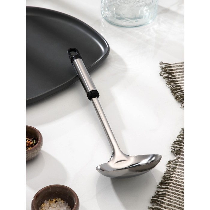 Половник из нержавеющей стали Доляна «Помощник», 140 мл, 32 см, цвет серебряный Половник из нержавеющей стали Доляна «Помощник», 140 мл, 32 см, цвет серебряный