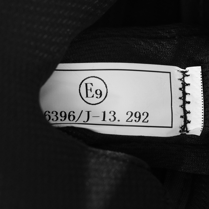 Шлем открытый с двумя визорами, размер XL (60-61), модель - BLD-708E, черный глянцевый Шлем открытый с двумя визорами, размер XL (60-61), модель - BLD-708E, черный глянцевый