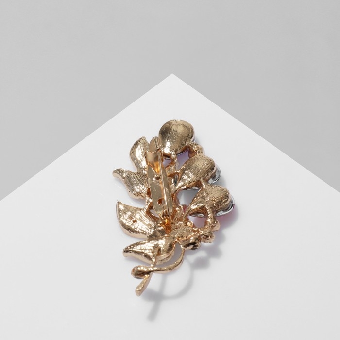Брошь «Роса» на листьях, цветная в золоте Брошь «Роса» на листьях, цветная в золоте