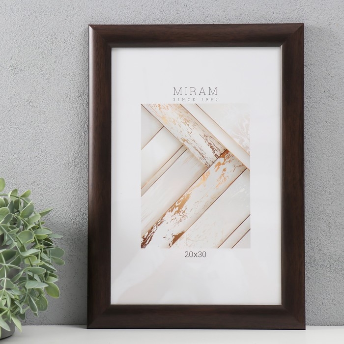 Фоторамка пластик Фоторамка пластик "МИРАМ" 20х30 см тёмный орех (пластиковый экран)