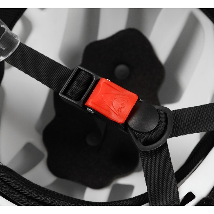 Шлем для верховой езды, бархат, одноразмерный, черный Шлем для верховой езды, бархат, одноразмерный, черный