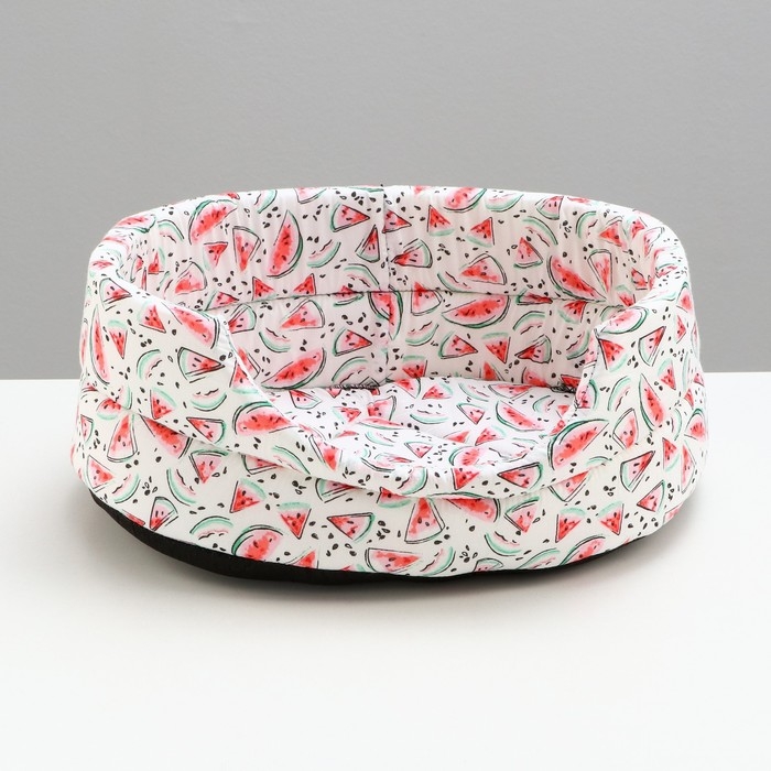 Лежанка поплин PerseiLine ЛЕ-2 №2 43 х 30 х 16  Лежанка поплин PerseiLine ЛЕ-2 №2 43 х 30 х 16 "Арбузы", белый