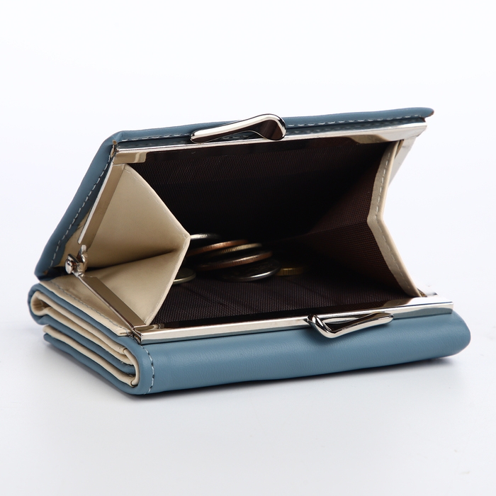 Кошелёк женский на кнопке, цвет голубой Кошелёк женский на кнопке, цвет голубой