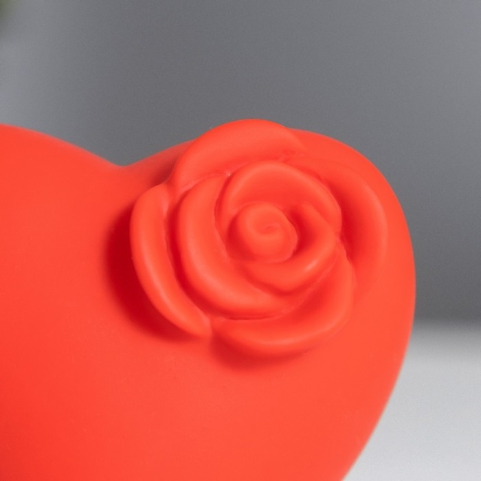 Ночник Сердце с цветочком LED красный 3,2х6х6,5 см Ночник Сердце с цветочком LED красный 3,2х6х6,5 см