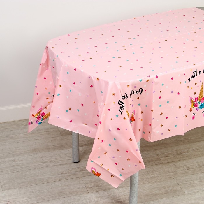 Скатерть &laquo;Единорожка&raquo; со звёздами, 137х137 см.
