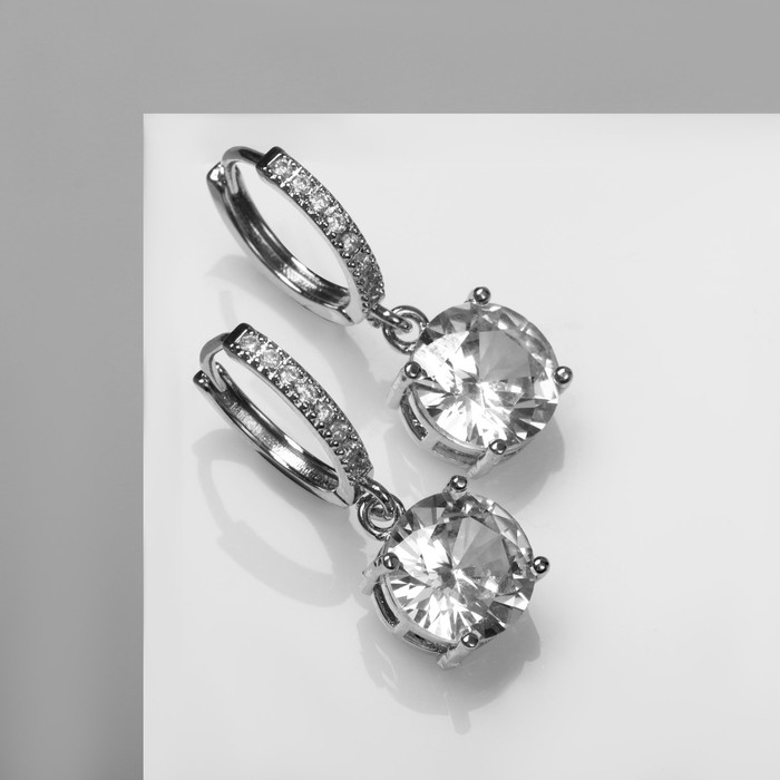 Серьги со стразами «Блум» полукруглое крепление, цвет белый в серебре Серьги со стразами «Блум» полукруглое крепление, цвет белый в серебре