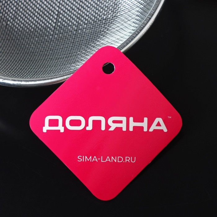 Сито для просеивания Доляна «Хозяюшка», d=14 см, цвет красный Сито для просеивания Доляна «Хозяюшка», d=14 см, цвет красный