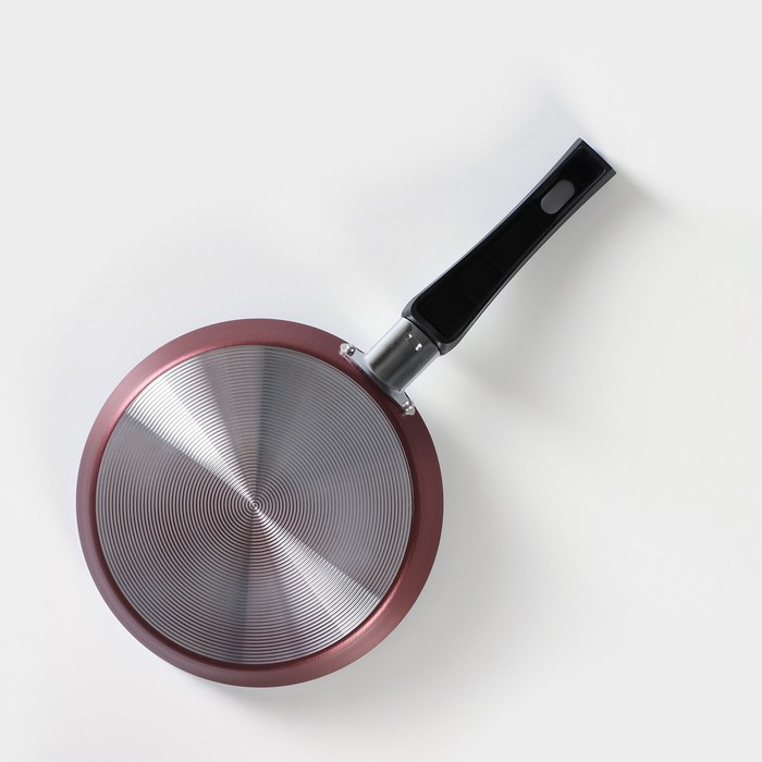 Сковорода блинная «Хит», d=18 см, пластиковая ручка, антипригарное покрытие, цвет чёрный Сковорода блинная «Хит», d=18 см, пластиковая ручка, антипригарное покрытие, цвет чёрный