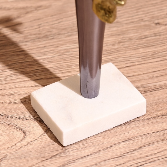 Подсвечник  Подсвечник "Олень" 25 см, металл, мрамор