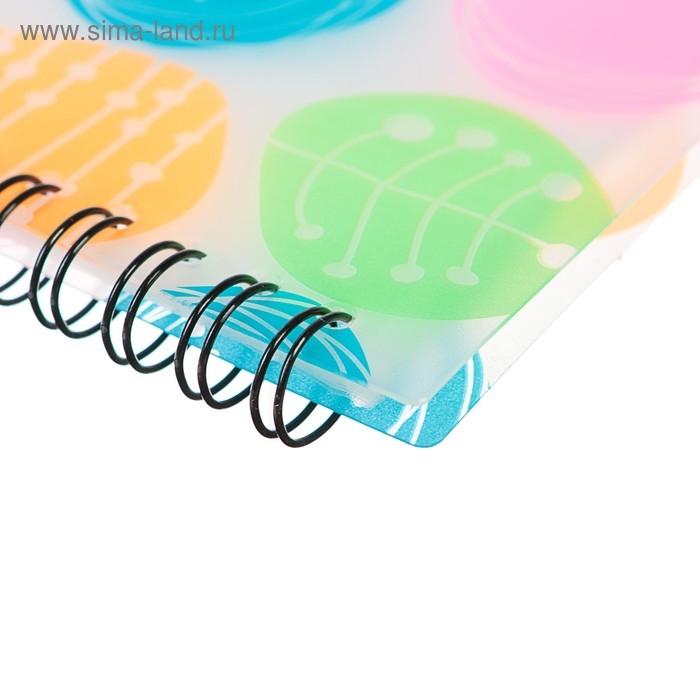 Папка А4 на спирали с 20 прозрачными вкладышами Buttons, тиснение - песок, толщина 550 мкм Папка А4 на спирали с 20 прозрачными вкладышами Buttons, тиснение - песок, толщина 550 мкм