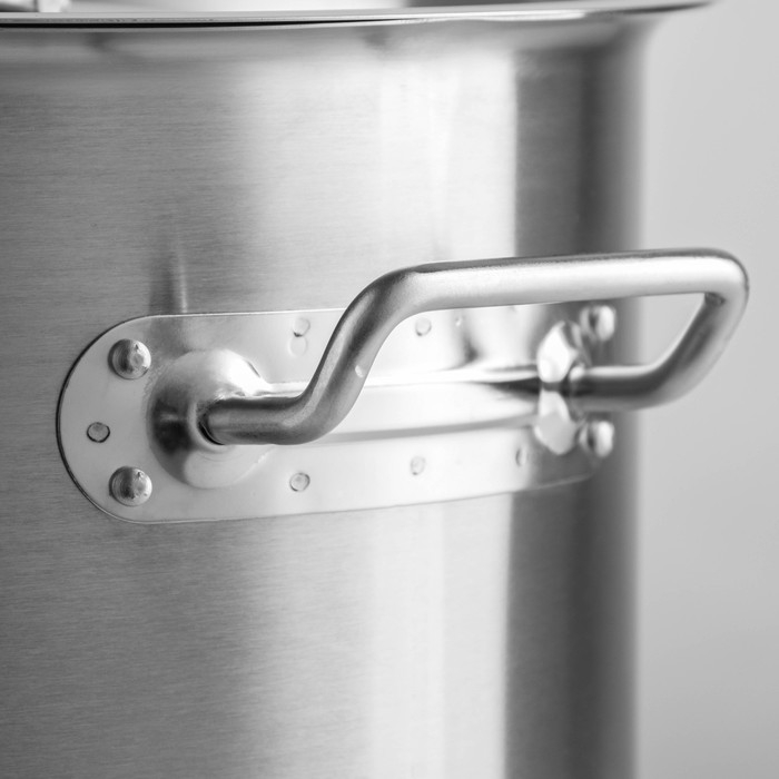 Кастрюля из нержавеющей стали Hanna Knövell HoReCa, 25 л, толщина 0,8 мм, 201 сталь, дно 3 мм, металлическая крышка, с теплораспределительным слоем, индукция Кастрюля из нержавеющей стали Hanna Knövell HoReCa, 25 л, толщина 0,8 мм, 201 сталь, дно 3 мм, металлическая крышка, с теплораспределительным слоем, индукция