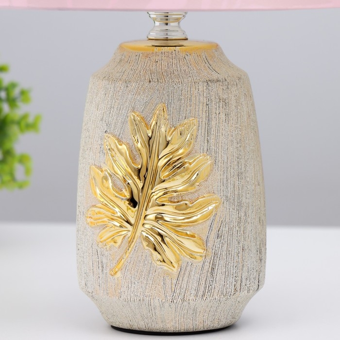 Настольная лампа Настольная лампа "Монстера" E14 40Вт золото 20х20х30 см RISALUX