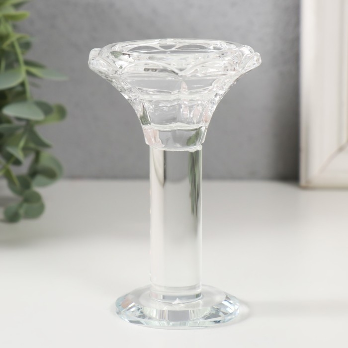 Подсвечник стекло на 1 свечу Подсвечник стекло на 1 свечу "Бутон на ножке" d=2 и 3,5см 6,7х6,7х10,5 см