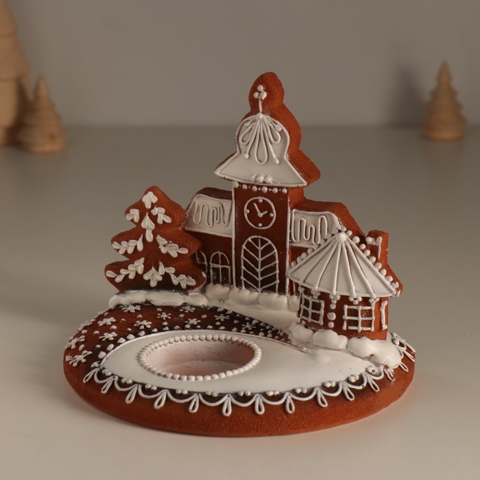 Подсвечник полистоун на 1 свечу Подсвечник полистоун на 1 свечу "Часовня из имбирных пряников" 15х11,5х12,5 см