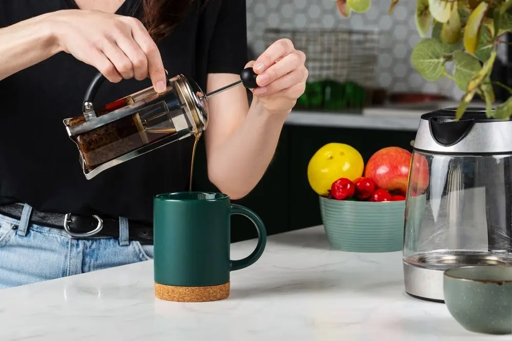 Кружка с пробковой подставкой Corky, зеленая Кружка с пробковой подставкой Corky, зеленая