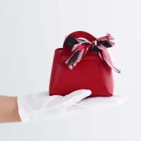 Кожаная подарочная сумочка для бижутерии и сувениров, красная с бантом (лента), 13&times;12&times;5.5 см