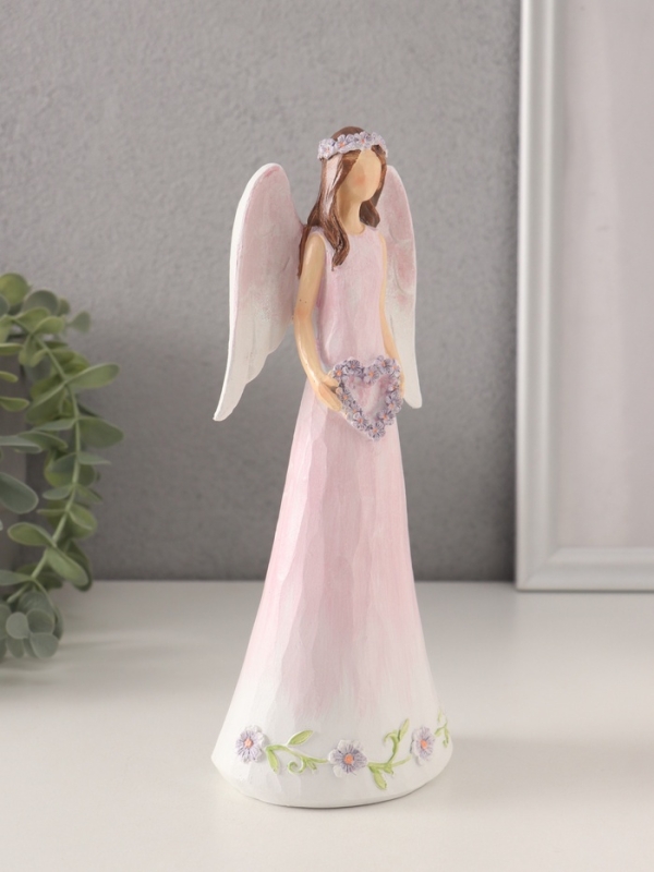 Сувенир полистоун "Девушка-ангел в нежно-розовом платье с венком-сердце" 8,5х6х21,5 см