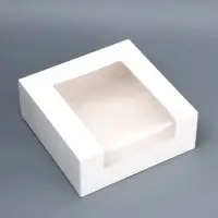 Кондитерская упаковка с окном, белая, 18&times;18&times;7 см