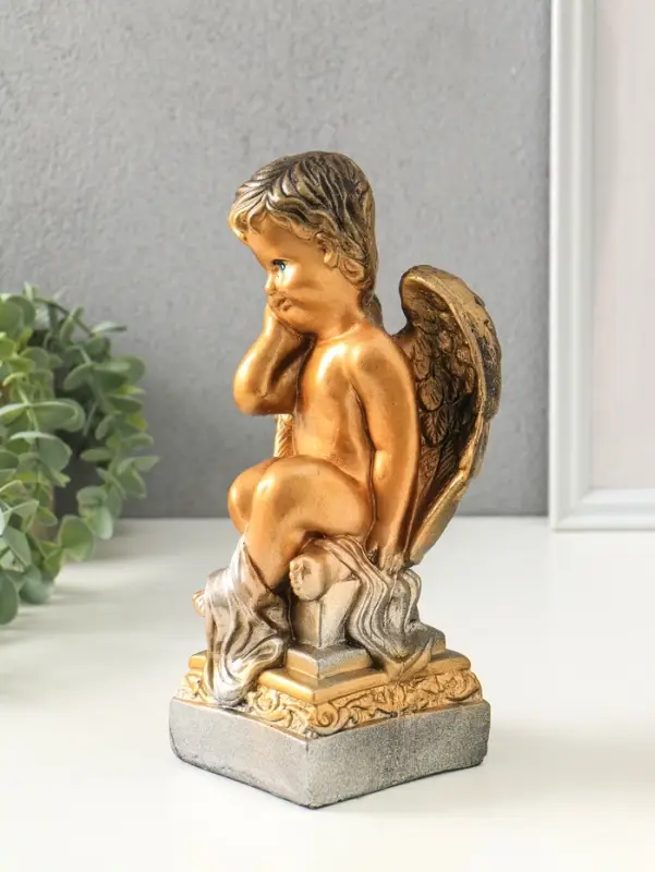 Фигура гипс &laquo;Ангел на пьедестале&raquo;, чёрный с золотом, 25&times;13&times;11 см