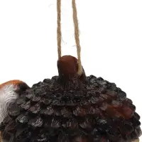 Садовая фигура из полистоуна, &laquo;Белка на жёлуде&raquo;, подвесная, 17&times;17&times;8 см