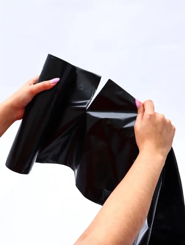 Мешки для мусора в рулоне &laquo;UpakLand&raquo; 300 л, черные, ПВД, толщина 40 мкм, 8 шт., 105&times;135 см