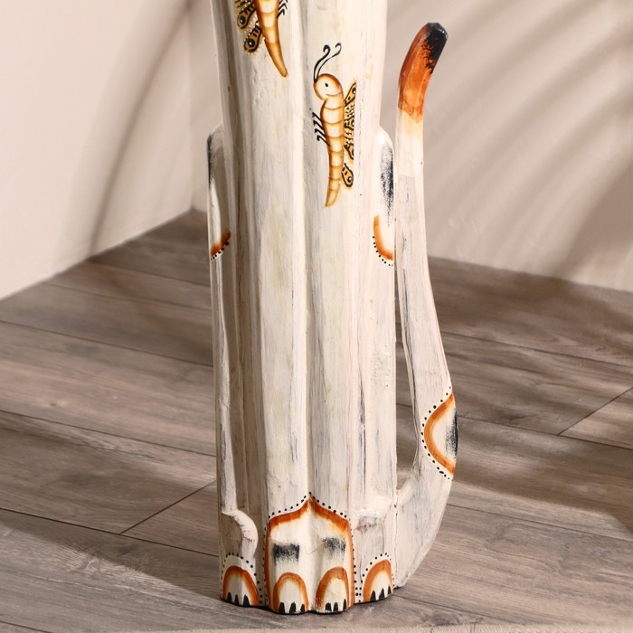 Сувенир дерево Сувенир дерево "Кошка с золотыми бабочками и зеркальным сердцем" 100х16х7 см