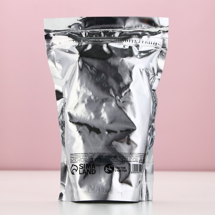 Подарочный набор косметики новогодний «Аромат праздника», бомбочки для ванны, 18 х 20 г, Новый Год Подарочный набор косметики новогодний «Аромат праздника», бомбочки для ванны, 18 х 20 г, Новый Год