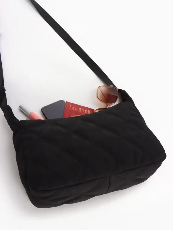 Сумка женская багет на молнии, 30&times;10&times;19 см, чёрная