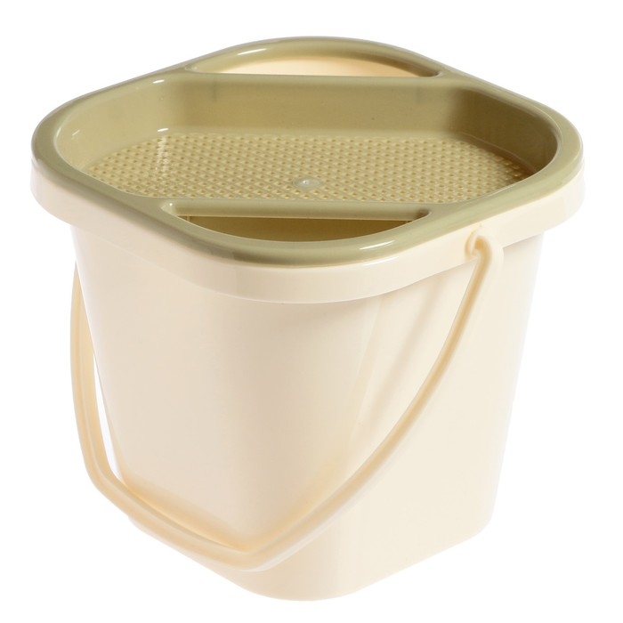 Набор для игры в песке, 8 предметов: совочек, грабельки, сито, ведерко, 4 мягкие формочки Набор для игры в песке, 8 предметов: совочек, грабельки, сито, ведерко, 4 мягкие формочки