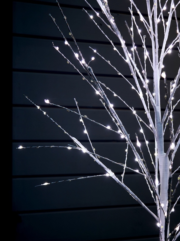 Светодиодное дерево «Яркие светлячки» 1.5 м, 300 LED, постоянное свечение, 220 В, свечение белое Светодиодное дерево «Яркие светлячки» 1.5 м, 300 LED, постоянное свечение, 220 В, свечение белое