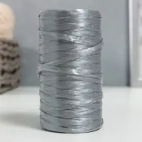 Пряжа "Для вязания мочалок" 100% полипропилен 300м/75±10 гр в форме цилиндра (серебро) Пряжа "Для вязания мочалок" 100% полипропилен 300м/75±10 гр в форме цилиндра (серебро)