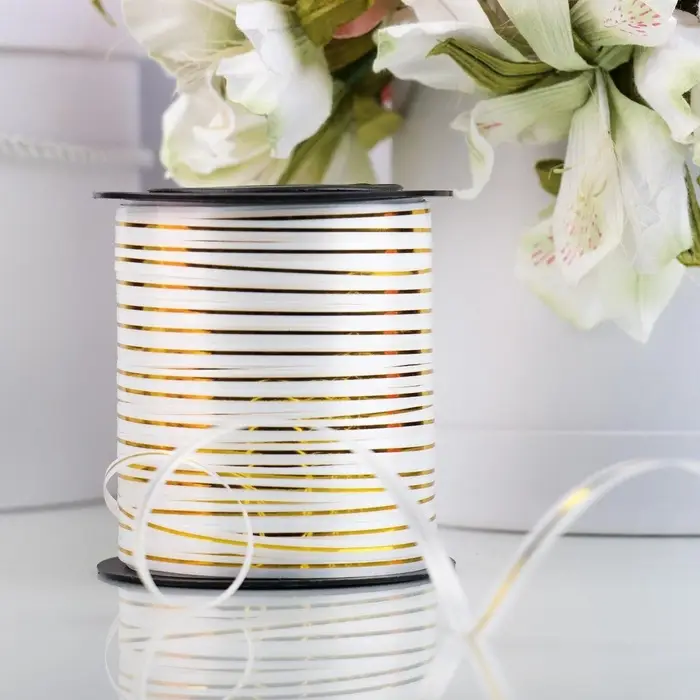 Лента упаковочная для декора, подарков и шаров, белая с золотой полосой, 5 мм &times; 225 м