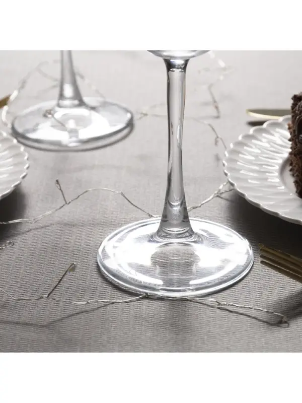 Гирлянда &laquo;Мишура&raquo; 1 м, роса, IP20, серебристая нить, 20 LED, от батареек CR2032&times;2, свечение мульти