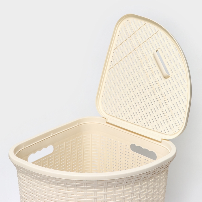 Корзина для белья угловая с крышкой «Ротанг», 60 л, 40×40×58 см, цвет слоновая кость Корзина для белья угловая с крышкой «Ротанг», 60 л, 40×40×58 см, цвет слоновая кость