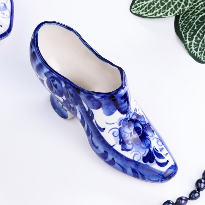 Сувенир «Туфля», 17х7 см, гжель Сувенир «Туфля», 17х7 см, гжель