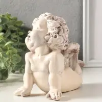 Фигурка гипс &laquo;Ангел на ладошках&raquo;, 14&times;17&times;9 см, состаренный эффект, слоновая кость