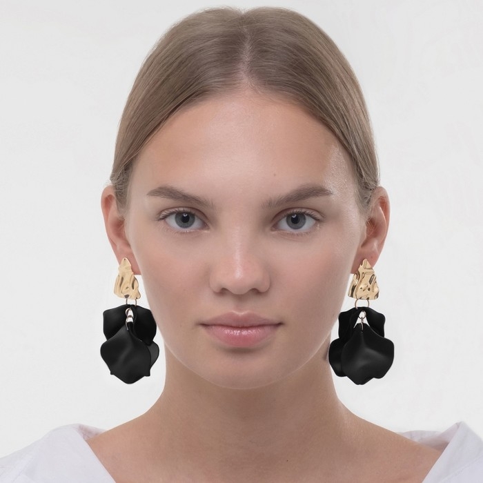 Серьги ассорти «Ветер» мятые треугольники, цвет чёрно-золотой