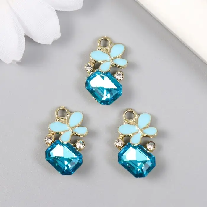 Декор для творчества металл, эмаль, стразы "Бабочка голубая на кристалле" золото 1,4х2,1 см   941874