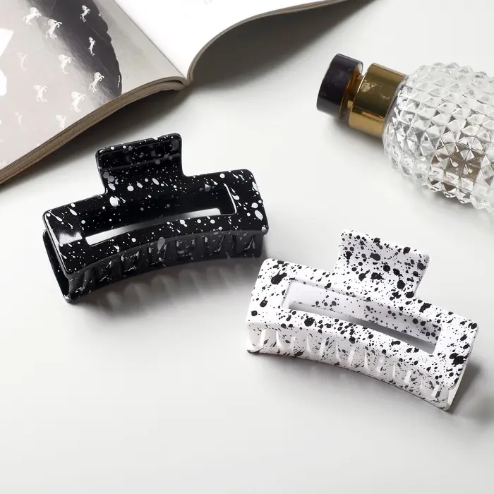 Крабик для волос &laquo;Пелагея&raquo;, прямой, 8.5 см, белый, чёрный