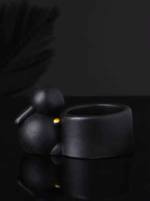 Подсвечник  Подсвечник "Заяц с чашей" 8х6х4,  черный