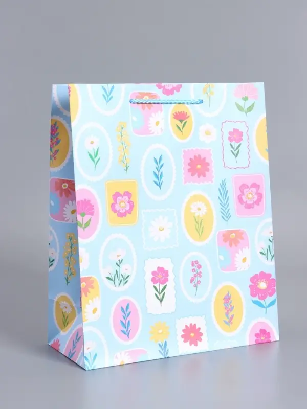 Пакет подарочный ламинированный "Цветы в рамке" 26 х 12 х 32 см