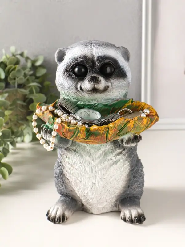 Копилка для денег с подставкой для мелочей &laquo;Енот&raquo;, полистоун, 26&times;17&times;19 см