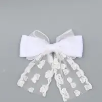 Бант для волос на заколке с лентами «Сердечки», белый, Принцессы Бант для волос на заколке с лентами «Сердечки», белый, Принцессы